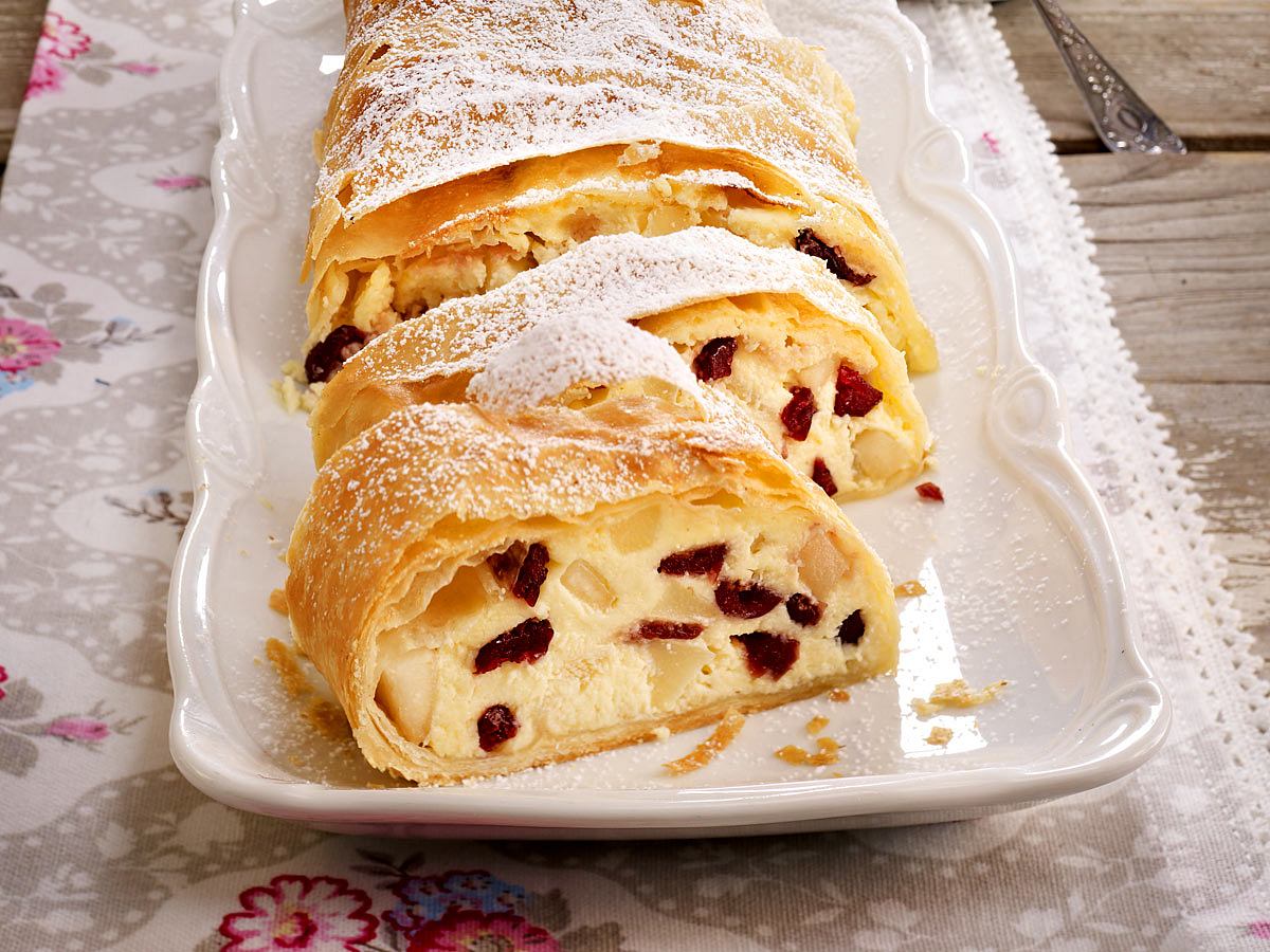 Birnen-Topfenstrudel Rezept