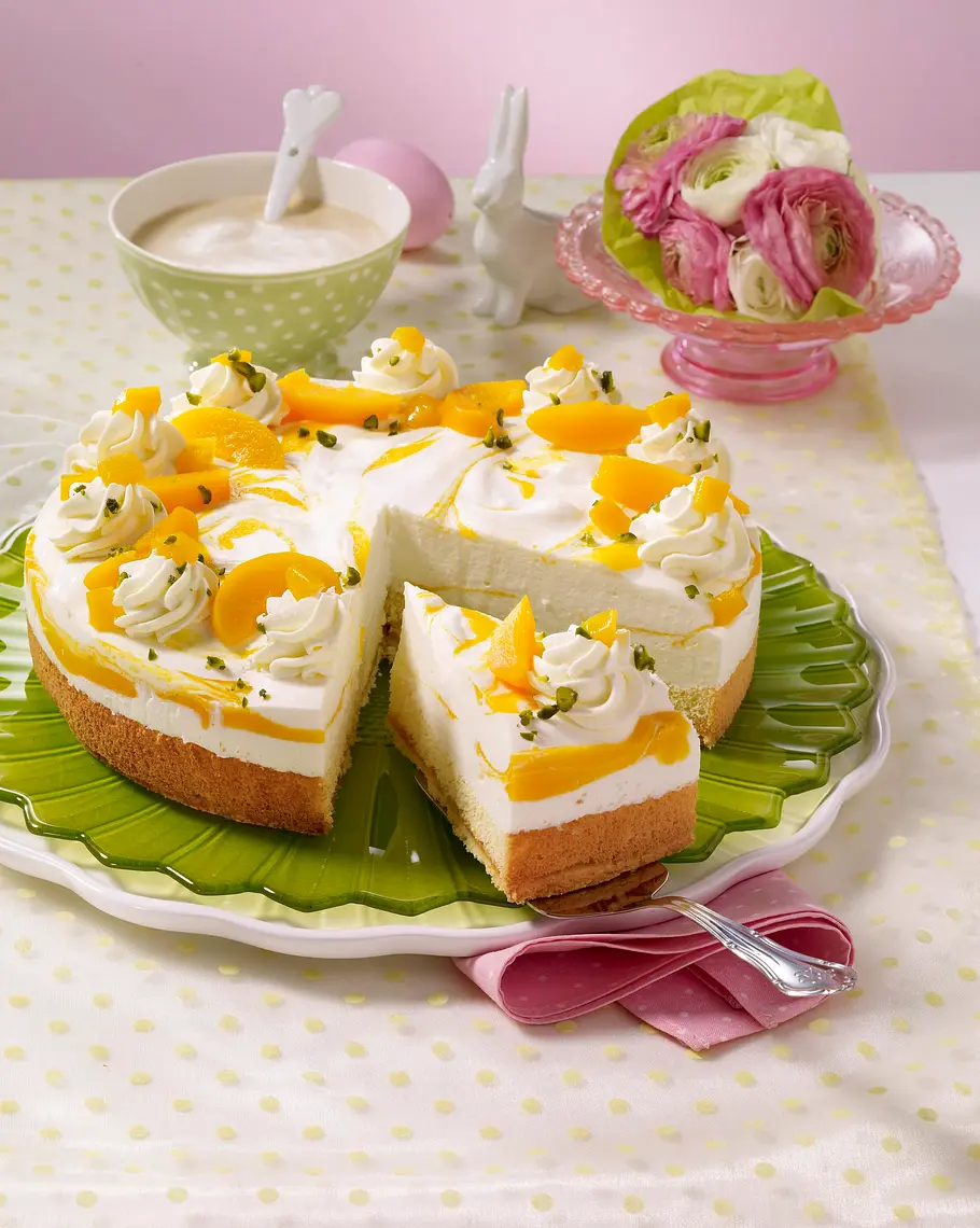 Biskuit-Torte mit Mango-Pfirsich-Creme Rezept Biskuit-Torte mit Mango-Pfirsich-Creme Rezept