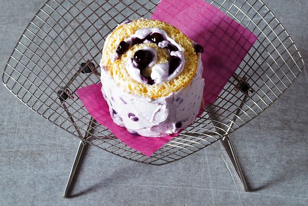 Biskuitrolle Rezept