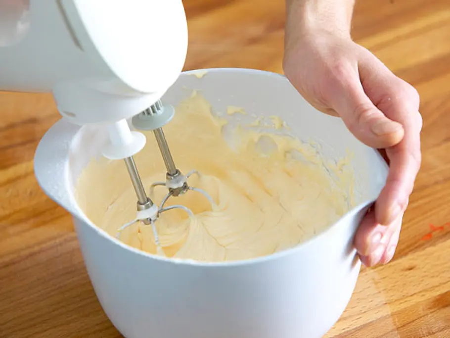 Windbeuteltorte - Schritt 1: Windbeuteltorte - Schritt 1:
