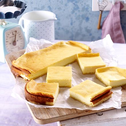 Blätterteig-Käsekuchen mit Apfelstückchen Rezept Blätterteig-Käsekuchen mit Apfelstückchen Rezept