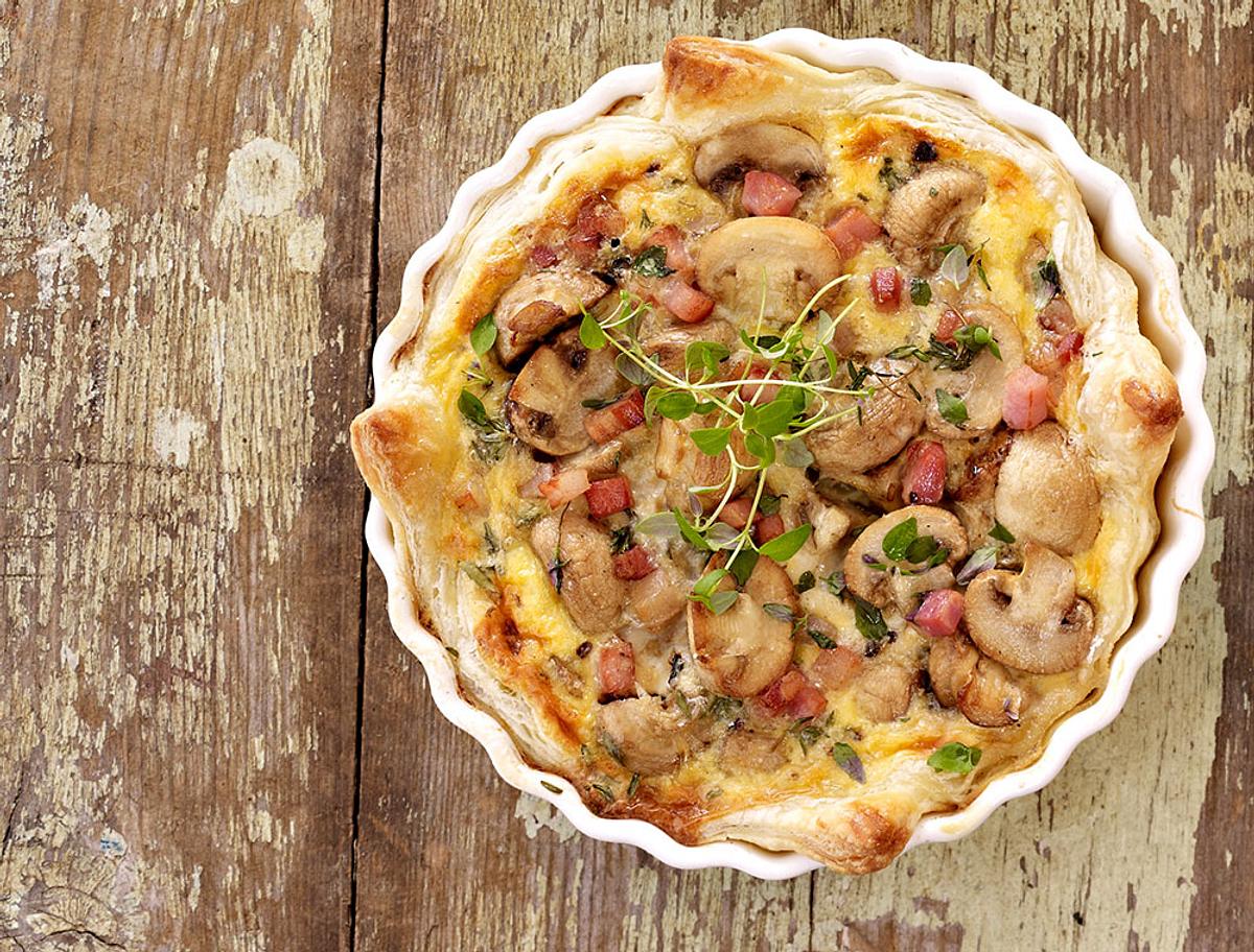 Blätterteig-Quiche mit Champions & Thymian Rezept