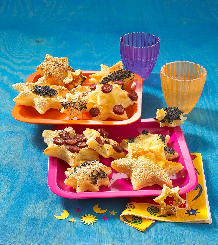 Blätterteigsterne zu St. Martin Rezept Blätterteigsterne zu St. Martin Rezept