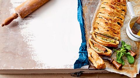 Blätterteigstrudel mit Manchego und Merguez Rezept - Foto: House of Food / Bauer Food Experts KG