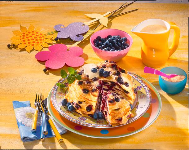 Blaubeer-Buttermilch-Pfannkuchen Rezept Blaubeer-Buttermilch-Pfannkuchen Rezept