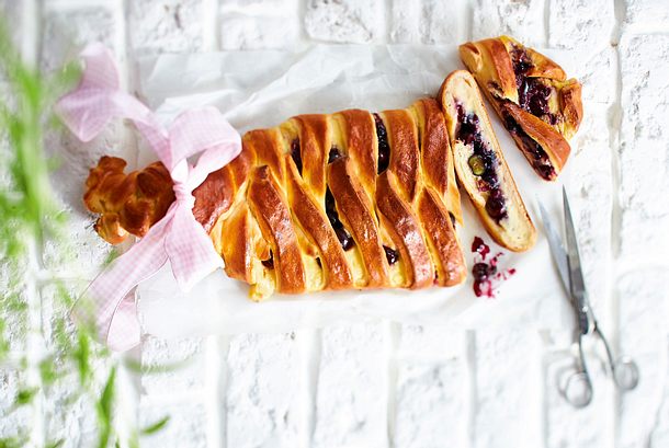 Rapunzels Blaubeerzopf Rezept Rapunzels Blaubeerzopf Rezept