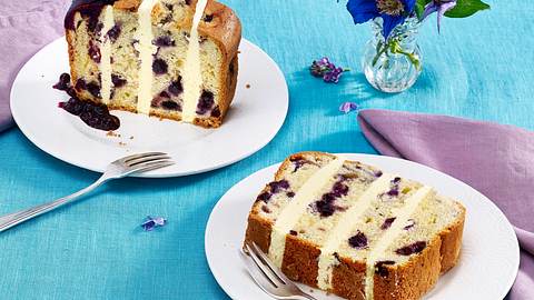 Blaubeerkuchen mit Zitronenbuttercreme Rezept - Foto: House of Food / Bauer Food Experts KG