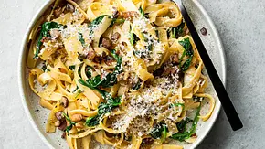 Blitz-Carbonara - Foto: Simone Neufing für LECKER @ Bauer Media Group