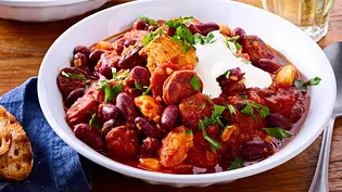 Blitz-Chili mit Chorizo und Hähnchen Rezept - Foto: LECKER @ Bauer Media Group Blitz-Chili mit Chorizo und Hähnchen Rezept - Foto: LECKER @ Bauer Media Group