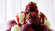 Blitz-Eis deep purple Rezept - Foto: LECKER @ Bauer Media Group Blitz-Eis deep purple Rezept - Foto: LECKER @ Bauer Media Group