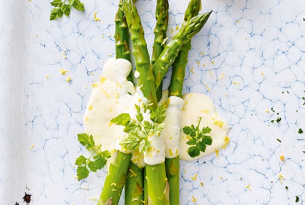 Schnelle Spargelsoße: Blitz-Hollandaise Rezept