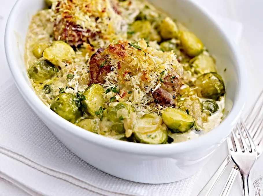 Blitzgratin mit Rosenkohl & Filet Rezept Blitzgratin mit Rosenkohl & Filet Rezept