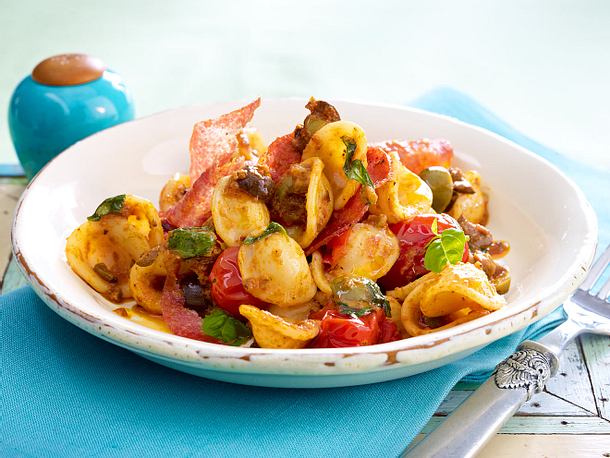 Blitznudeln mit Salami Rezept Blitznudeln mit Salami Rezept