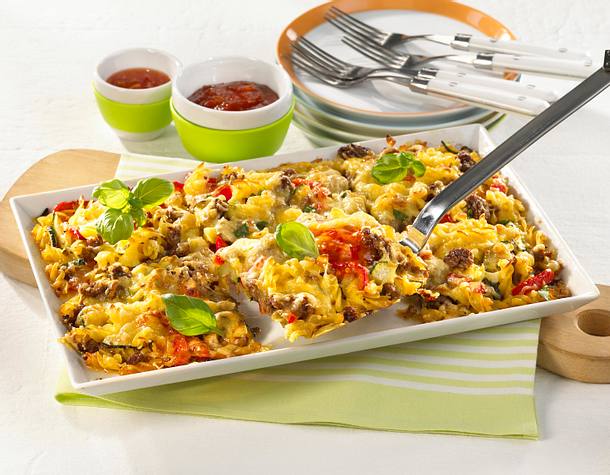 Blitznudeln vom Blech mit Gemüse Rezept Blitznudeln vom Blech mit Gemüse Rezept