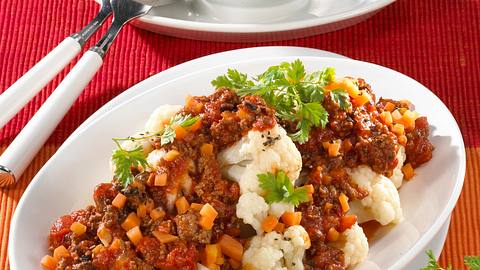 Blumenkohl mit Bolognese-Soße Rezept - Foto: Maass