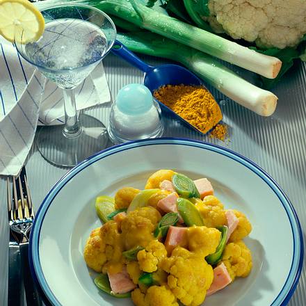 Blumenkohl-Porree-Gemüse in Curry-Soße Rezept