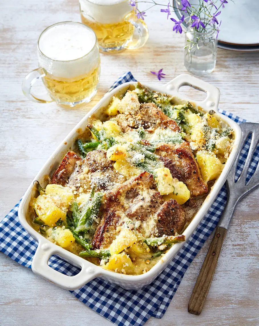 Bohnen-Auflauf mit Schweinenacken Rezept Bohnen-Auflauf mit Schweinenacken Rezept