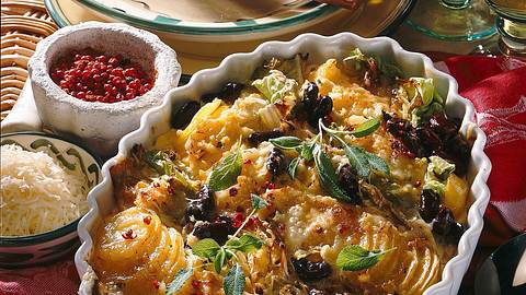 Bohnen-Chinakohl-Gratin Rezept - Foto: House of Food / Bauer Food Experts KG