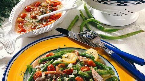Bohnen-Matjes-Salat mit Tomaten-Dill-Vinaigrette Rezept - Foto: Horn