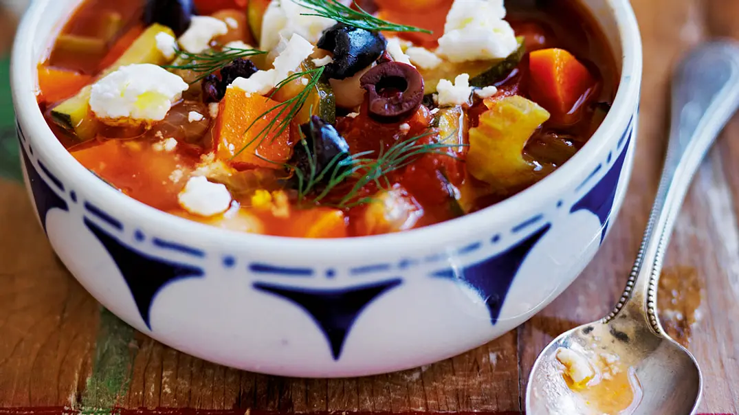 Bohneneintopf mit Feta und Oliven Rezept - Foto: LECKER @ Bauer Media Group Bohneneintopf mit Feta und Oliven Rezept - Foto: LECKER @ Bauer Media Group