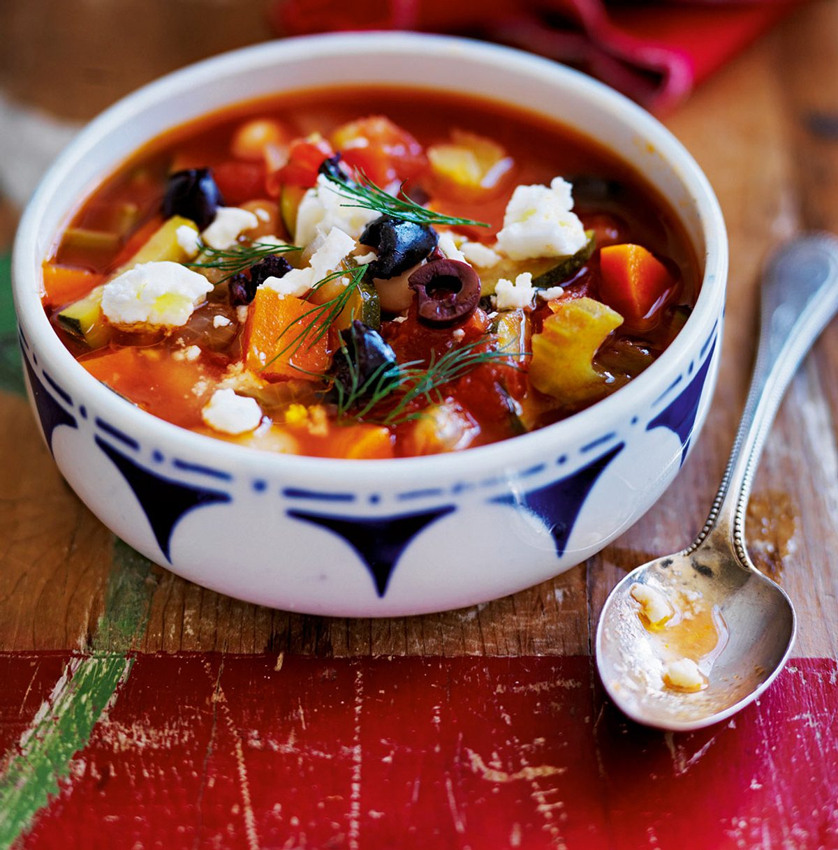 Bohneneintopf mit Feta und Oliven Rezept