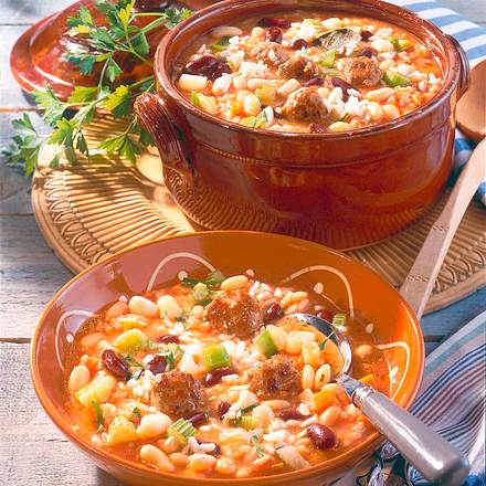 Bohneneintopf mit Mettbällchen Rezept