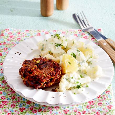 Bohnenfrikadellen mit Béchamelkartoffeln Rezept Bohnenfrikadellen mit Béchamelkartoffeln Rezept