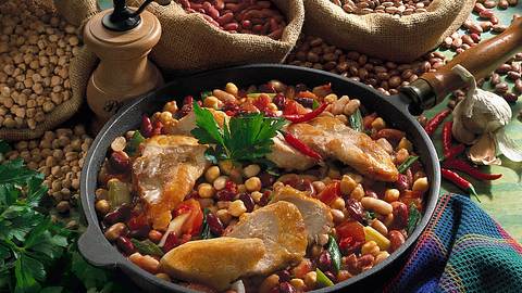 Bohnenpfanne mit Hähnchenfilet Rezept - Foto: Neckermann