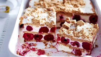 Bolo de bolacha (Kekskuchen mit Milchcreme) Rezept - Foto: LECKER @ Bauer Media Group