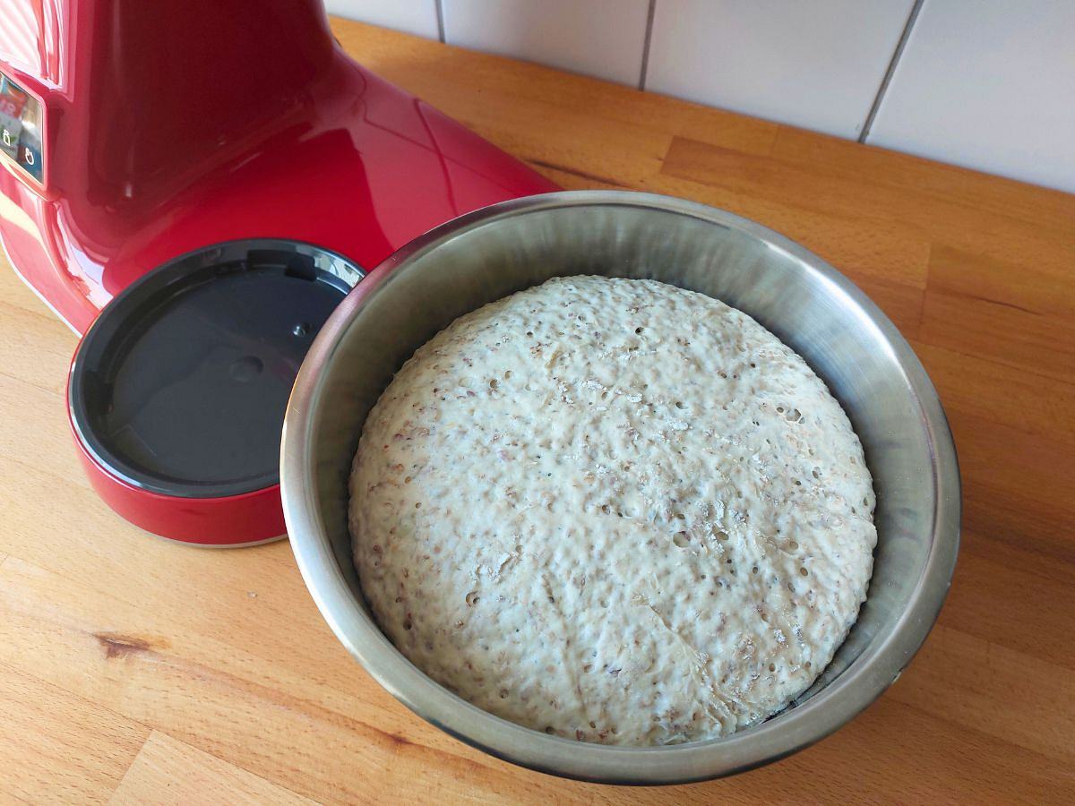 Bosch MUM5 Test Brotteig aufgegangen