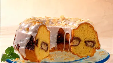 Bounty-Kuchen Rezept - Foto: LECKER @ Bauer Media Group
