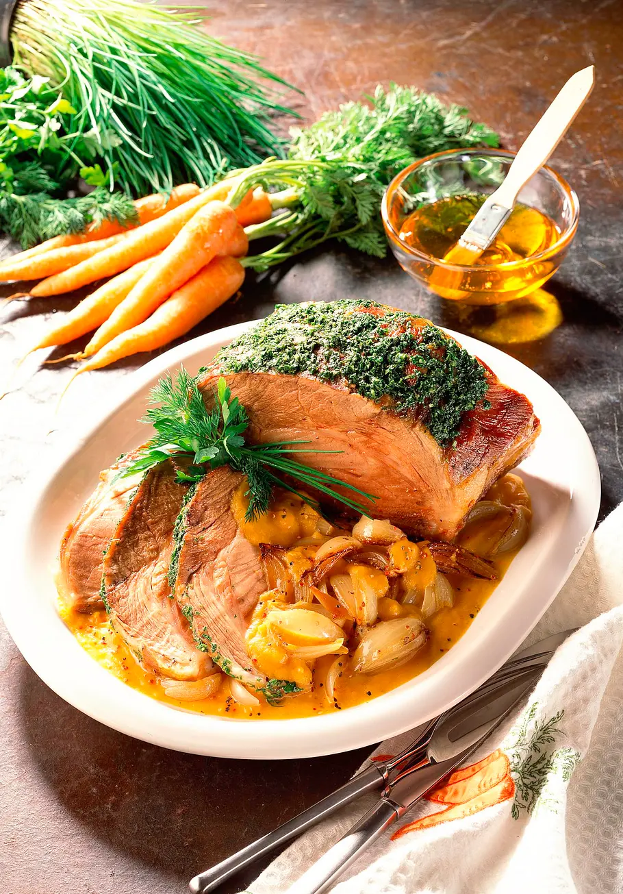 Braten in Gemüsesoße Rezept Braten in Gemüsesoße Rezept