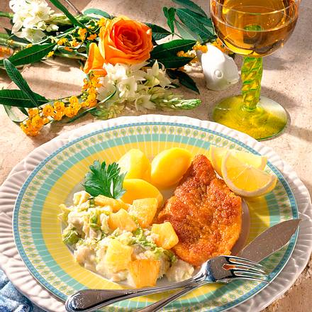 Bratfisch auf Ananas-Wirsing Rezept Bratfisch auf Ananas-Wirsing Rezept
