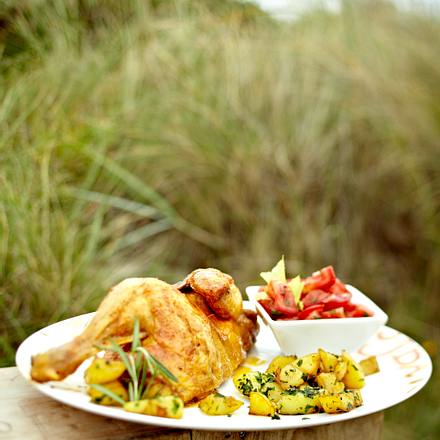 Brathähnchen mit Petersilienfüllung Rezept Brathähnchen mit Petersilienfüllung Rezept