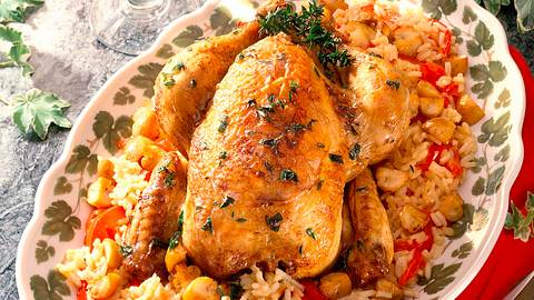 Brathähnchen auf Paprika- Champignon-Risotto Rezept - Foto: Neckermann