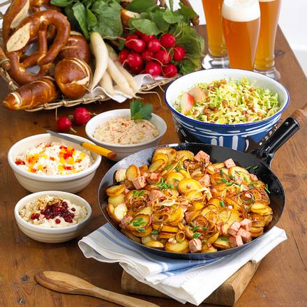 Bratkartoffelkartoffelpfanne mit Fleischkäse Rezept Bratkartoffelkartoffelpfanne mit Fleischkäse Rezept