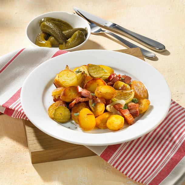 Bratkartoffeln mit Speck und Zwiebeln Rezept