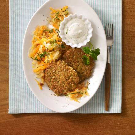 Bratlinge zu Sauerkrautssalat Rezept Bratlinge zu Sauerkrautssalat Rezept