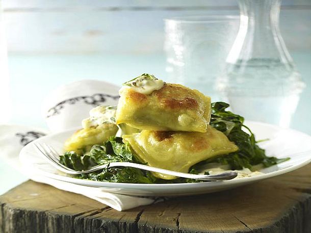 Bratmaultaschen mit Bärlauchsoße Rezept Bratmaultaschen mit Bärlauchsoße Rezept