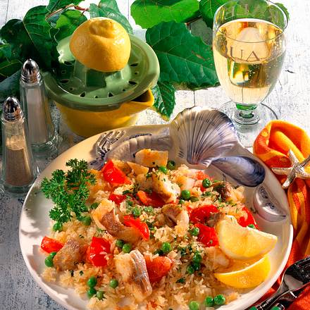 Bratreis mit Fisch-Happen Rezept Bratreis mit Fisch-Happen Rezept