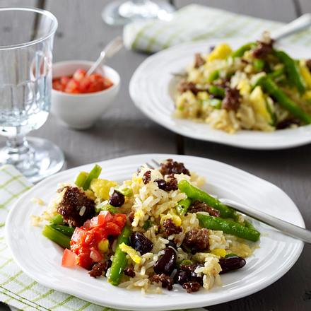 Bratreis mit Hack und Bohnen Rezept