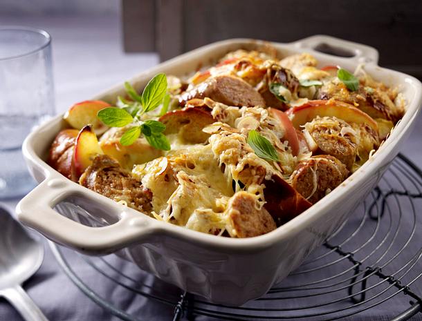 Bratwurst-Apfel-Auflauf Rezept