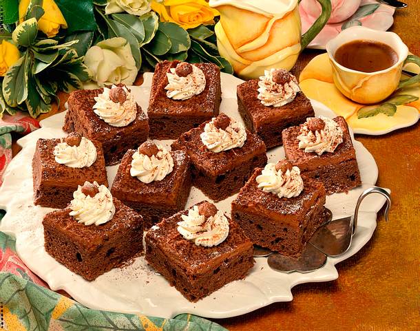 Brauner Blechkuchen Rezept Brauner Blechkuchen Rezept