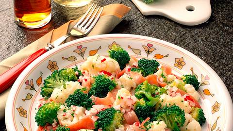Broccoli-Blumenkohl-Salat Rezept - Foto: Klemme