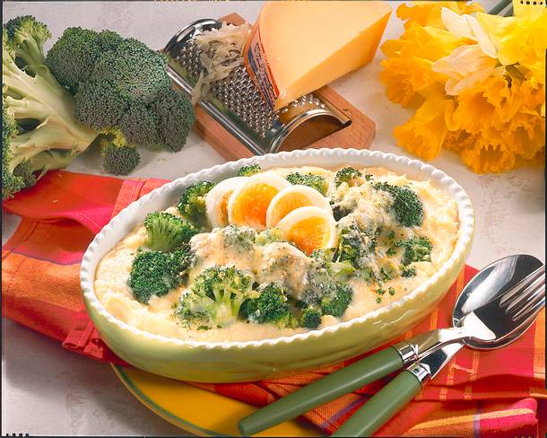 Broccoli im Püreebett Rezept Broccoli im Püreebett Rezept