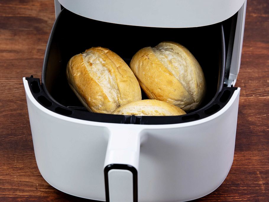 Brötchen im Airfryer aufbacken Rezept