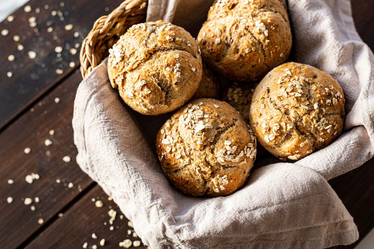 Brötchen Backform: Frische Brötchen selbst gebacken