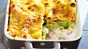 Brokkoli-Lasagne mit Kochschinken Rezept - Foto: LECKER @ Bauer Media Group