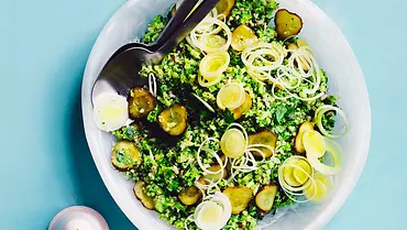 Brokkoli-Quinoa-Taboulé Rezept - Foto: Bauer Media Australia, Food Brokkoli-Quinoa-Taboulé Rezept - Foto: Bauer Media Australia, Food