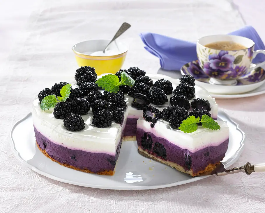 Brombeer-Joghurt-Torte Rezept Brombeer-Joghurt-Torte Rezept